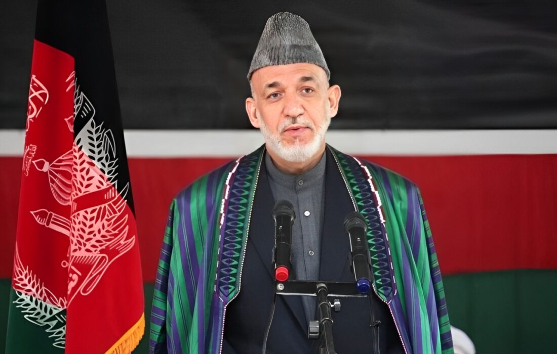 کرزی: پاکستان اسامی افغان روی موشک‌های خود می‌گذارد، اما با مهاجران آن بدرفتاری می‌کند