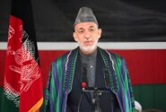 کرزی: پاکستان اسامی افغان روی موشک‌های خود می‌گذارد، اما با مهاجران آن بدرفتاری می‌کند